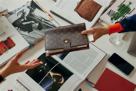 offre d emploi louis vuitton juilley|Louis Vuitton Careers .